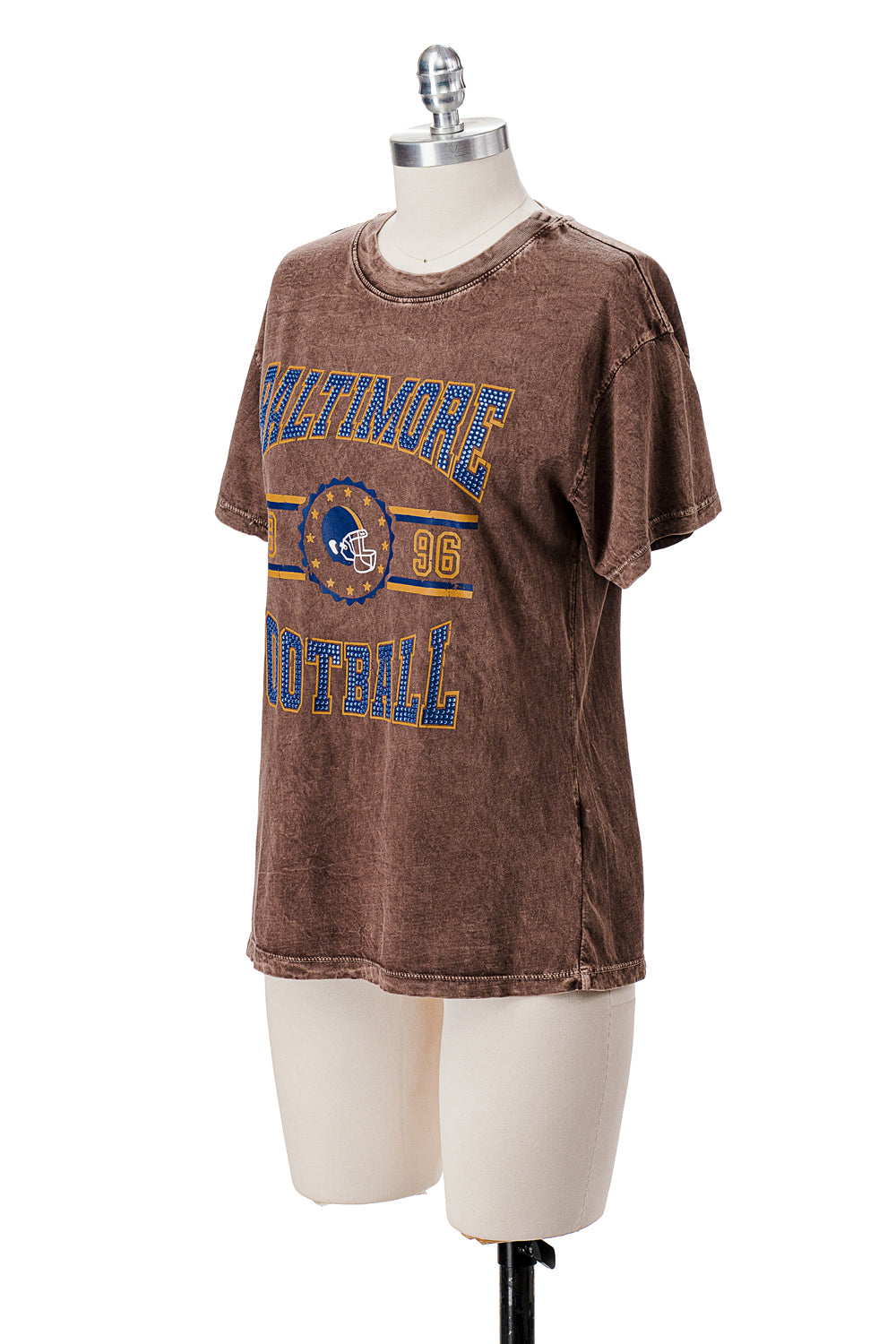 SHORT SLEEVE MINERAL WASHED T-SHIRT WITH GRAPHIC AND STONES