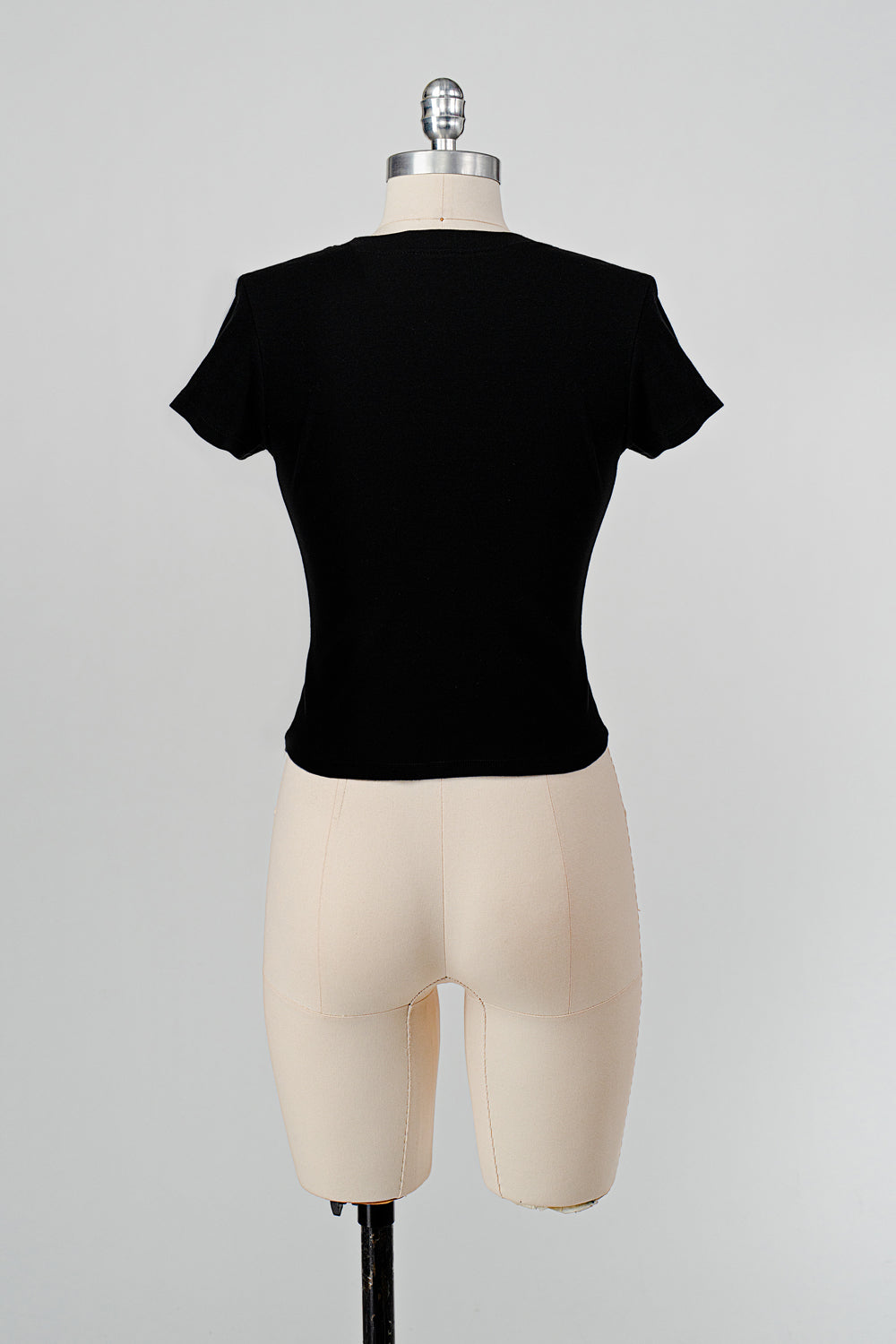 BLACK HOT & SPICY BABY TEE EMBRO