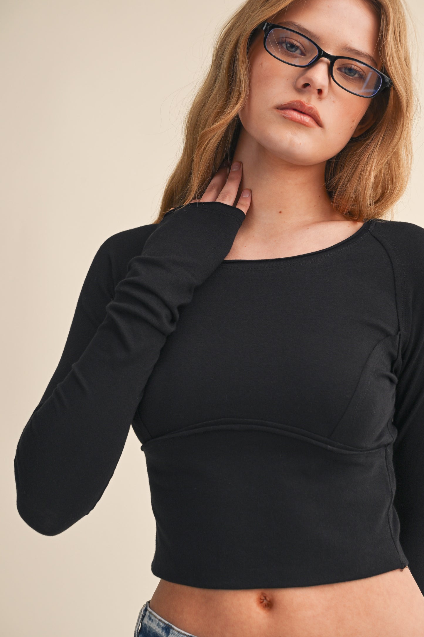 BLACK LONG SLEEVE EXPOSED EDGES
