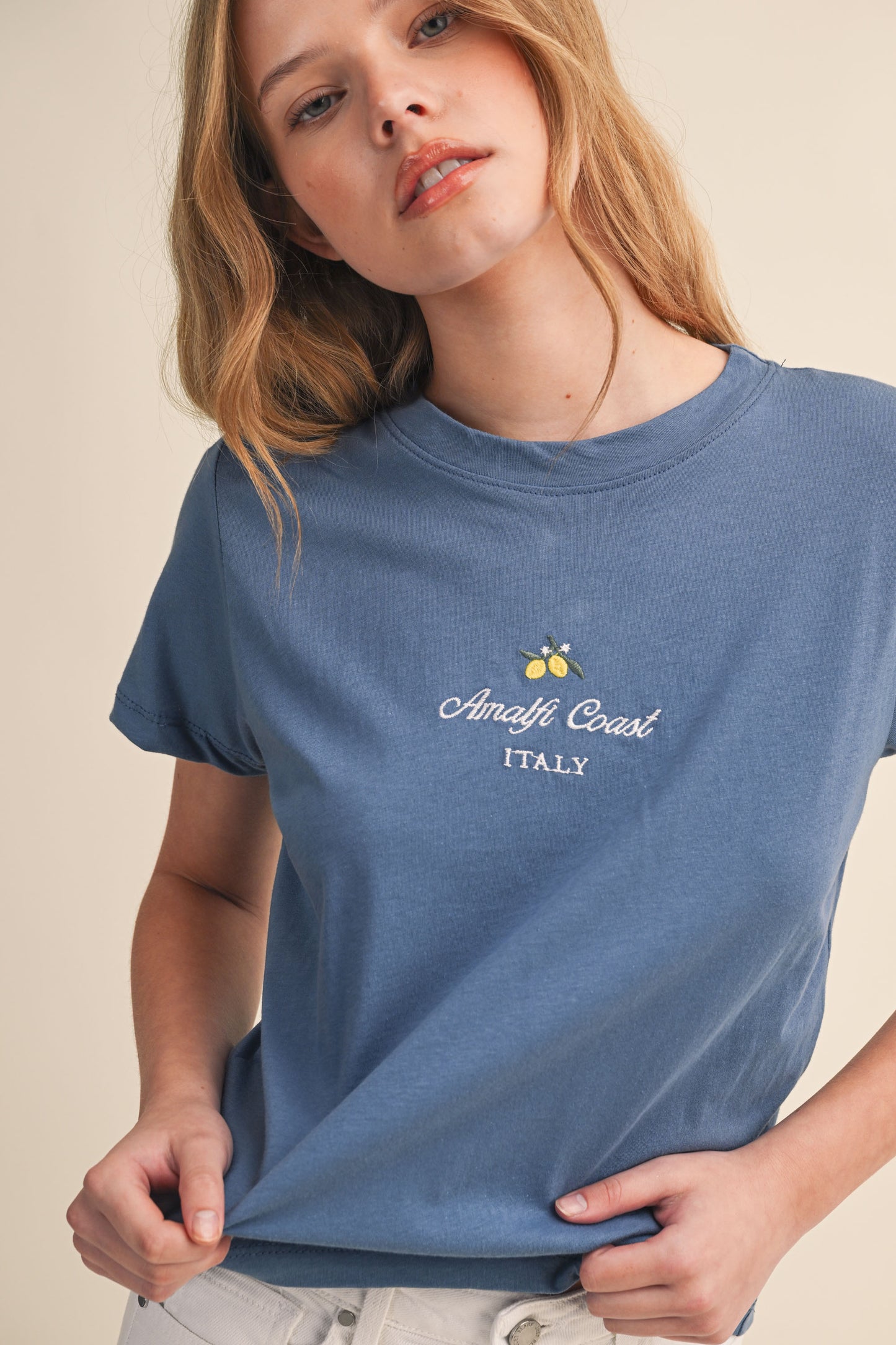 AMALFI COAST ITALY LEMONS EMBROIDERY TEE