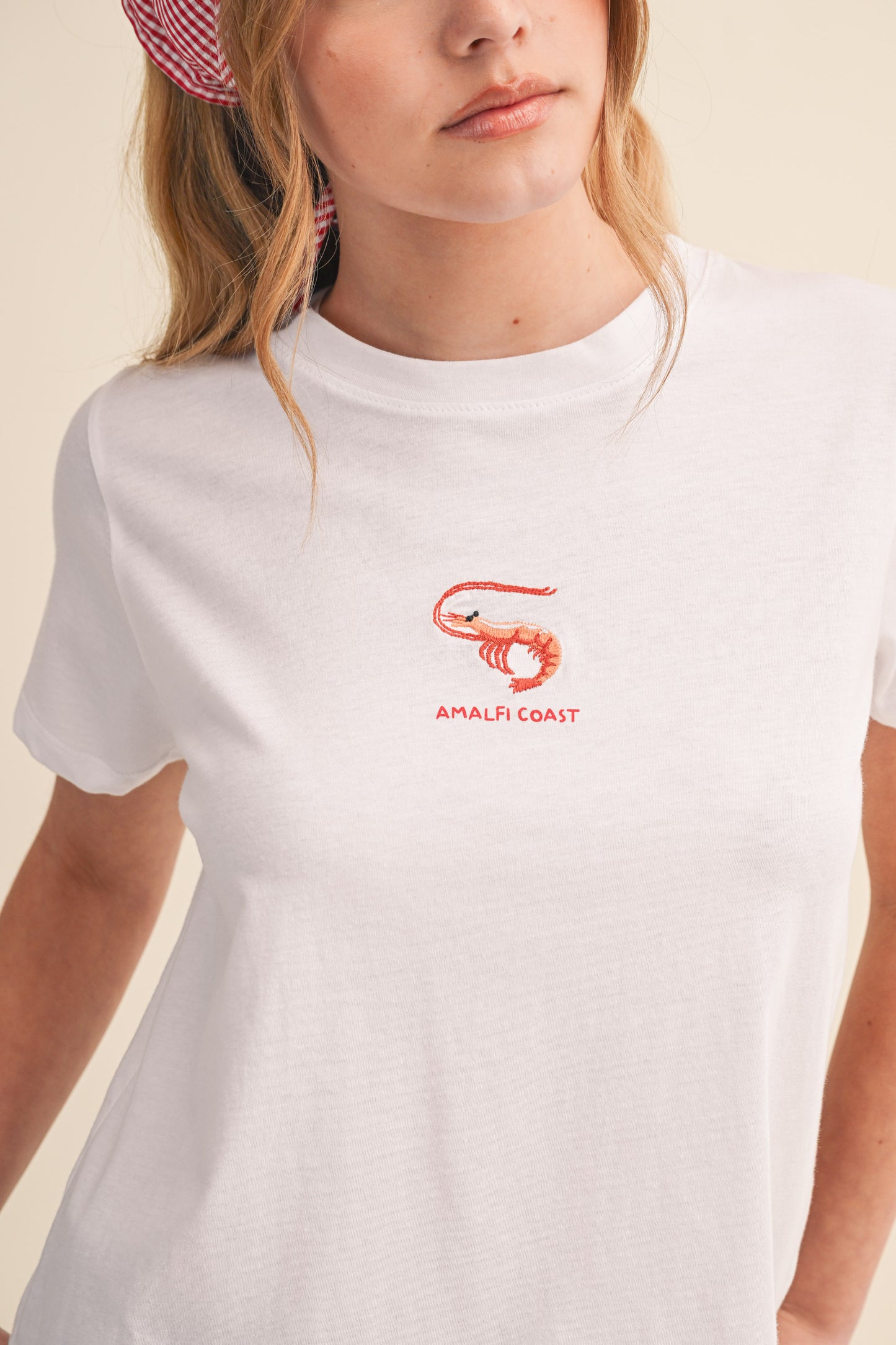 AMALFI COAST SHRIMP EMBROIDERED RELAXED FIT TEE